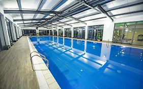 Crystal Hotel & SPA